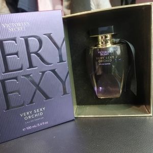 Very sexy  perfume from Victoria secret